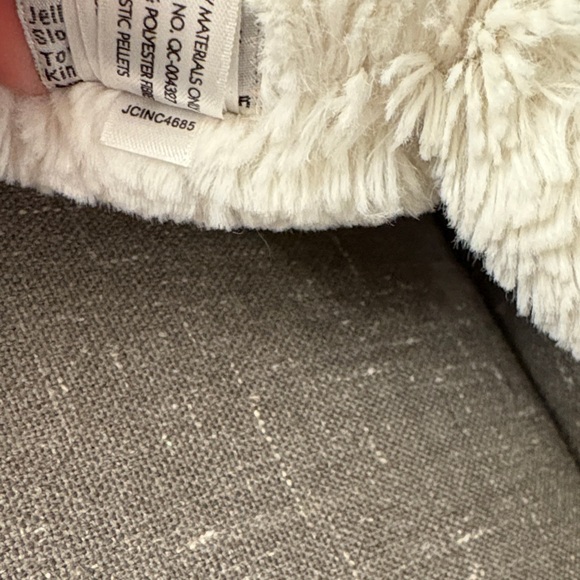 Jellycat Bashful Lamb 12in - Picture 7 of 8